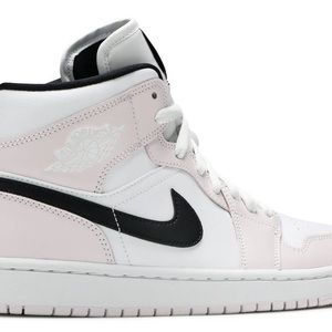 NIKE Air Jordan 1 Low SE “Barely Rose”